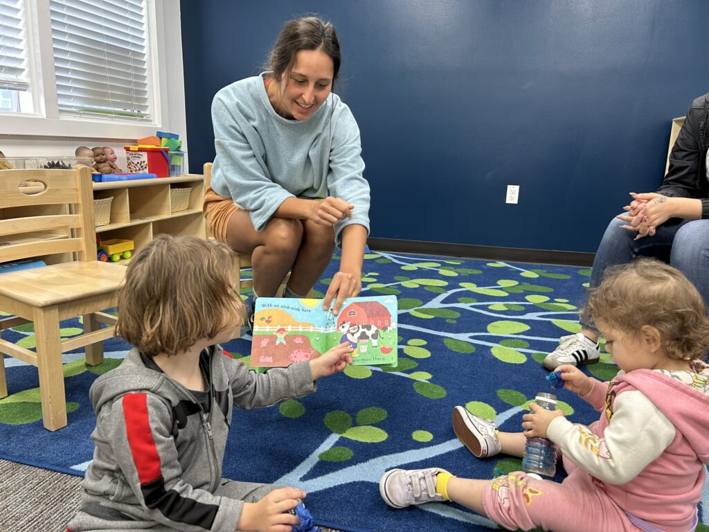 12.12.25 Episcopal Community Services Family Engagement Center FSH - Volunteer with children