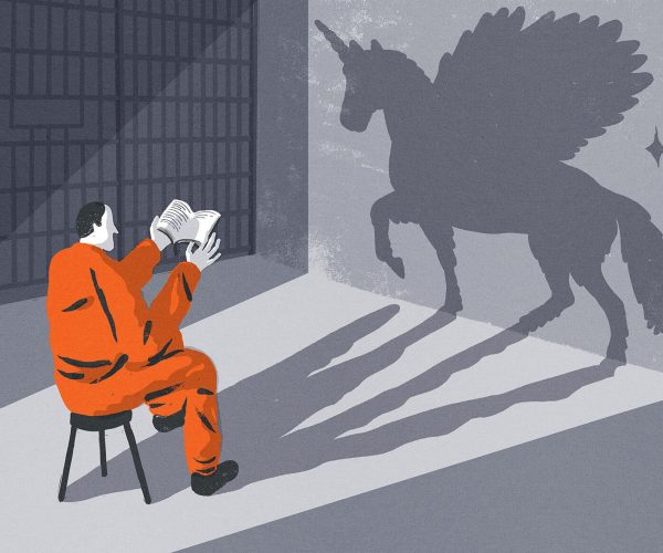 11WELL-READING-FROM-PRISON-superJumbo